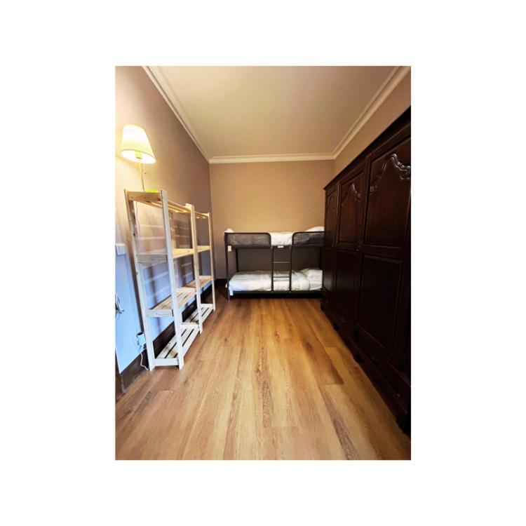 ブラガ Casa Quixoteホステル 部屋 写真